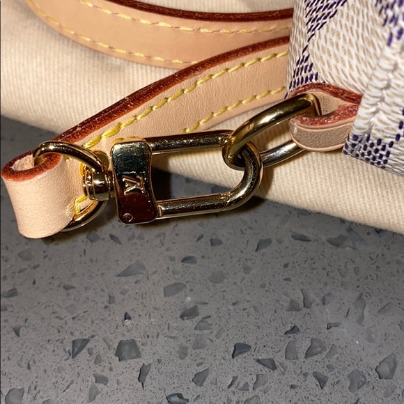 Louis Vuitton Backpack - Picture 12 of 15